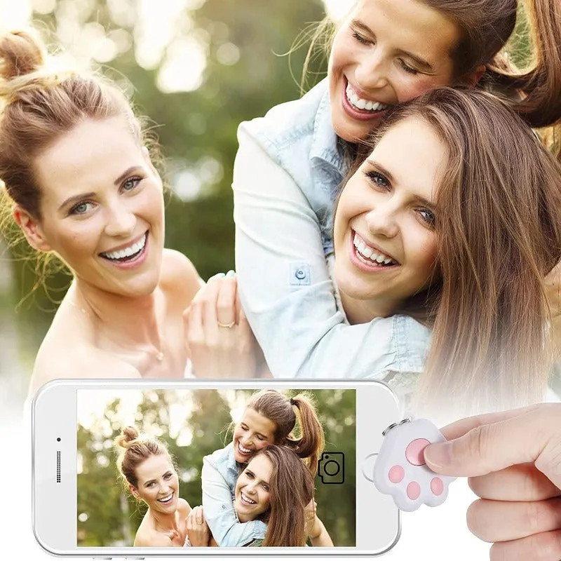 4 Piece Set of Smart Trackable Key Finders - Pet Locators - Keychains GPS Tracking Devices