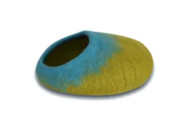 Distinctly Himalayan Pet Cave Ombre Green & Teal