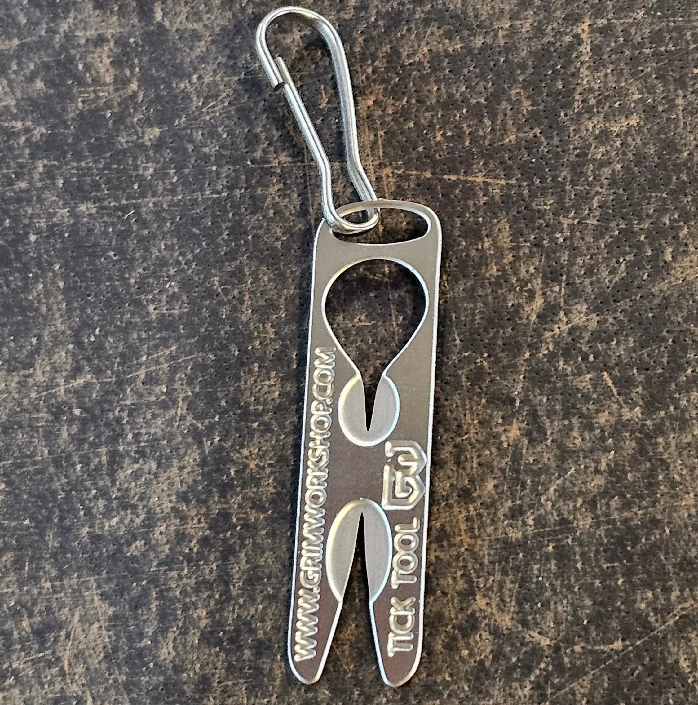 Tick Remover Micro Tool: Keychain Size Tick Removal Tools